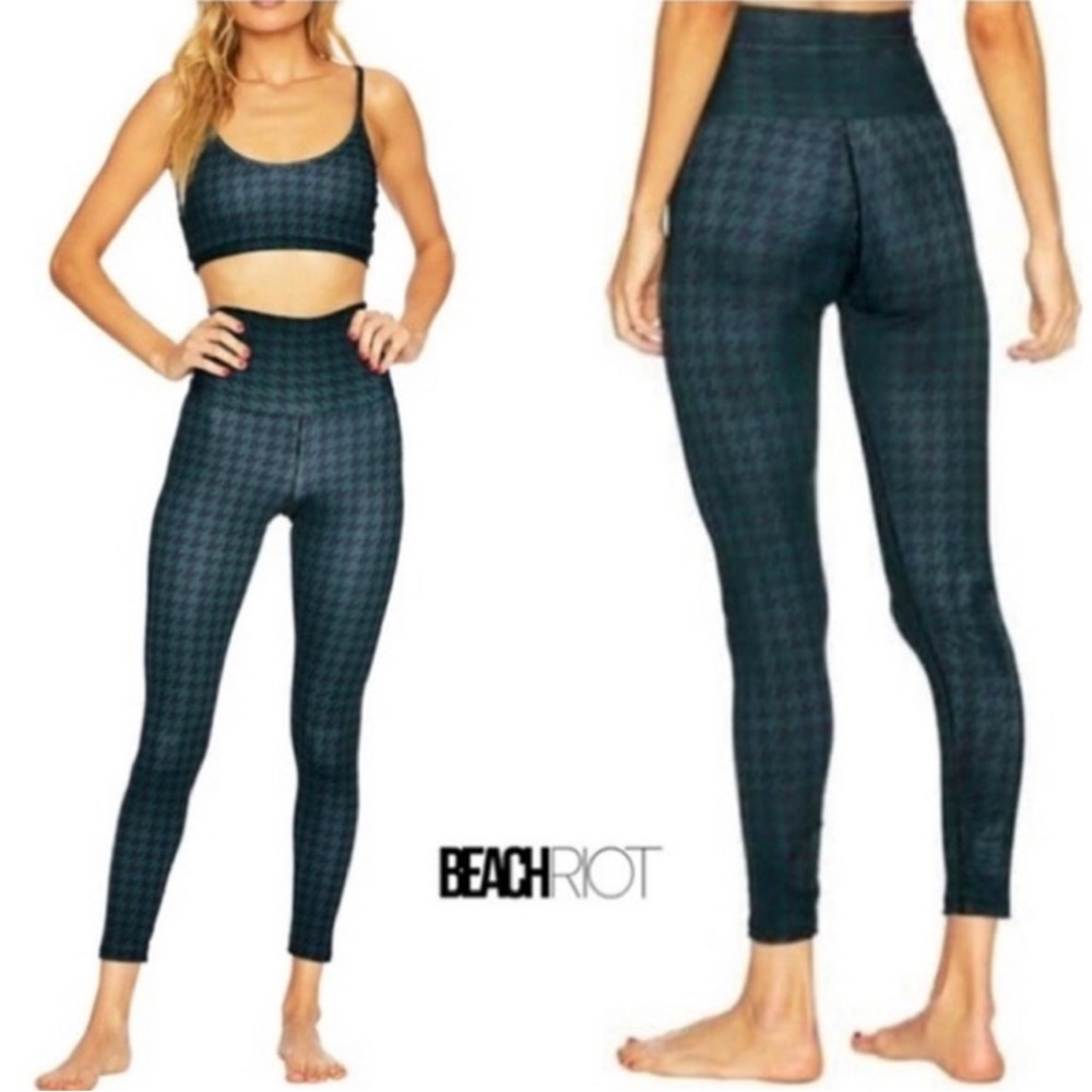 Beach Riot Houndstooth Black and Blue Leggings